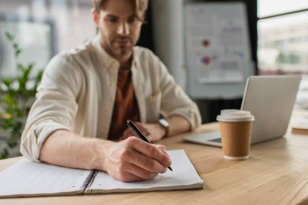 Как написать приветственное письмо для e-mail рассылки: 5 лучших примеров